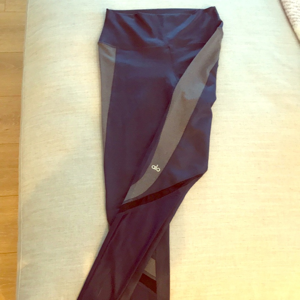 Alo yoga pants navy, grey and black